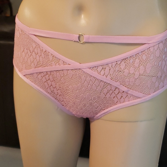 3 Victoria secret woman panties - Picture 5 of 6